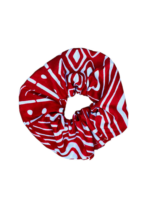 Chouchou en wax rouge aux motifs géométriques